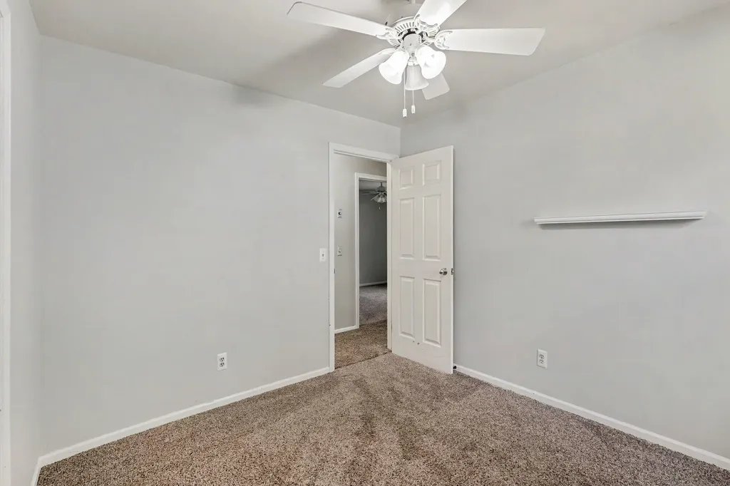 1924 Plymouth Terrace SE Grand Rapids City MI 49506
