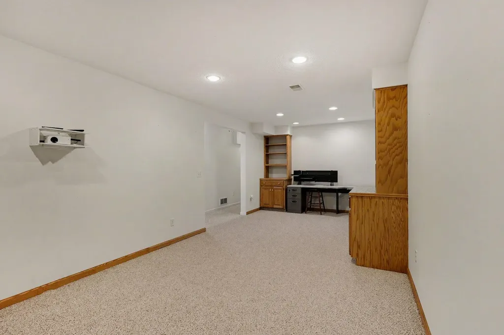 1924 Plymouth Terrace SE Grand Rapids City MI 49506