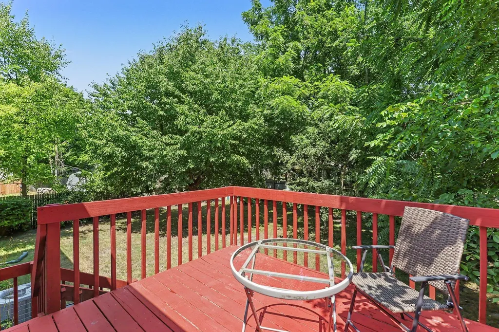 715 Springwood Drive SE Kentwood City MI 49548