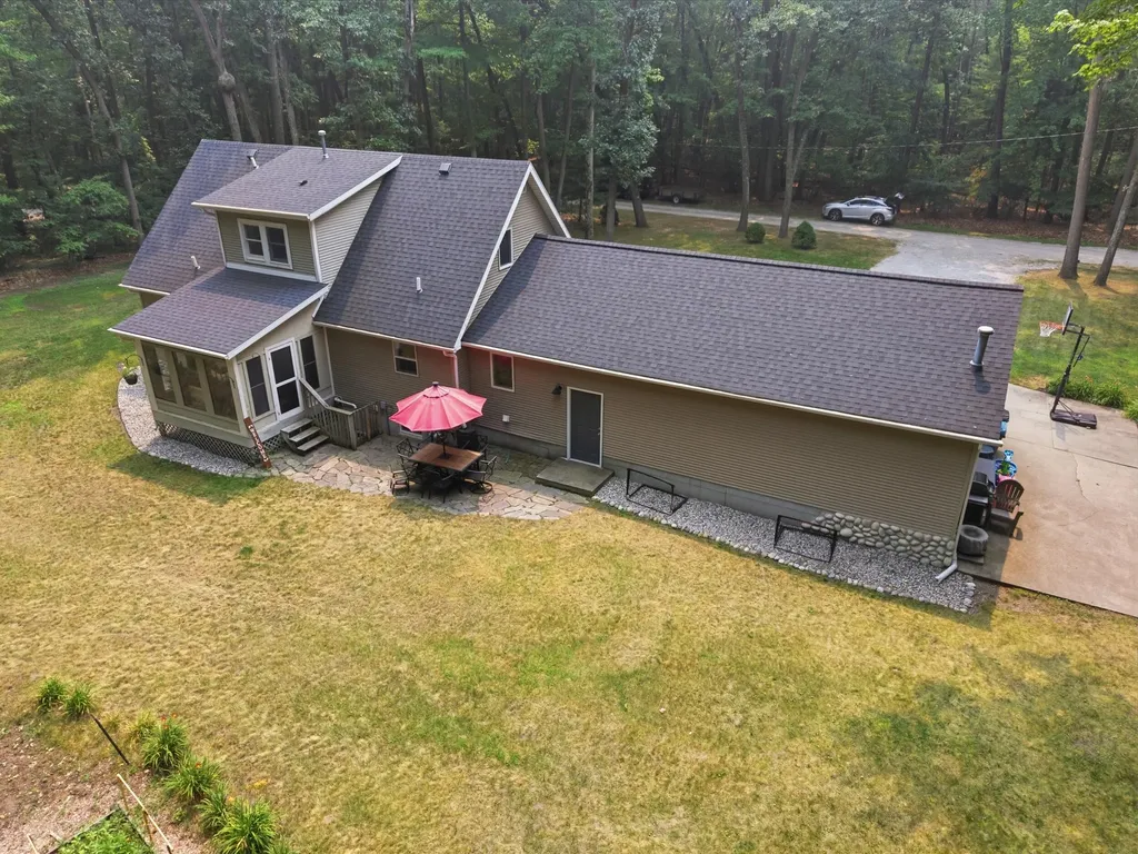 13650 148th Avenue Grand Haven Charter Township MI 49417