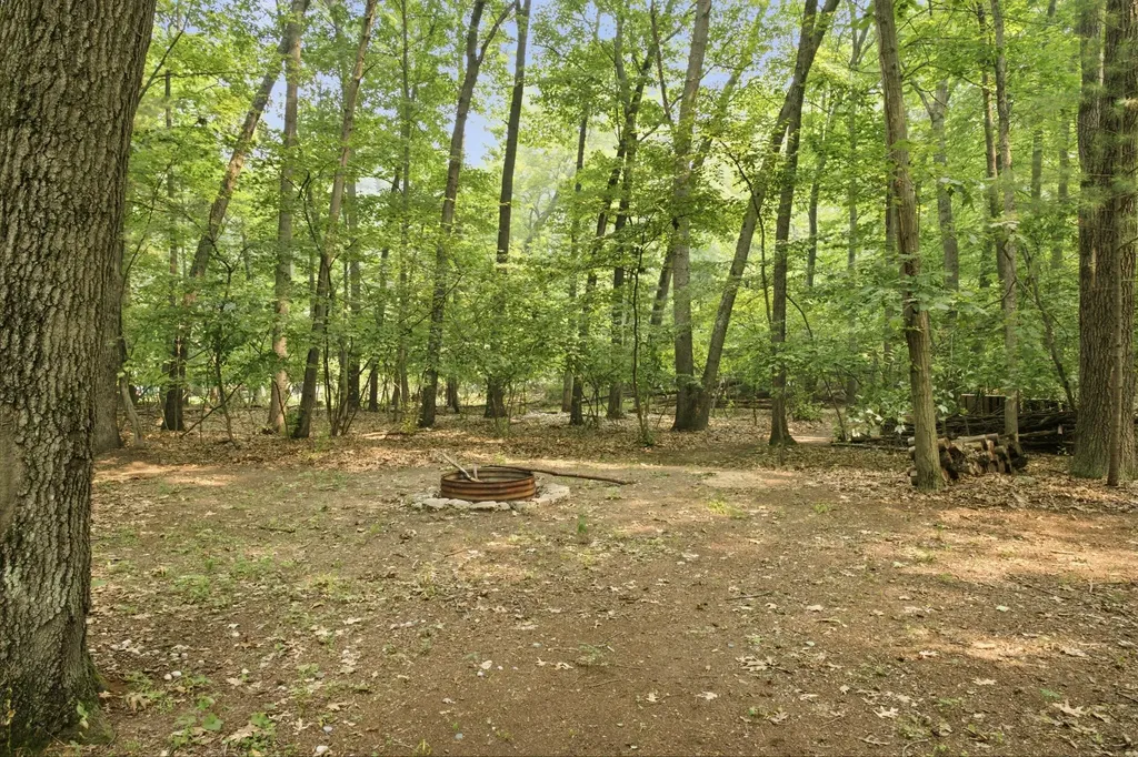 13650 148th Avenue Grand Haven Charter Township MI 49417