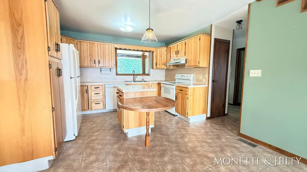 2883 Lakeshore Road Dalton Township MI 49457
