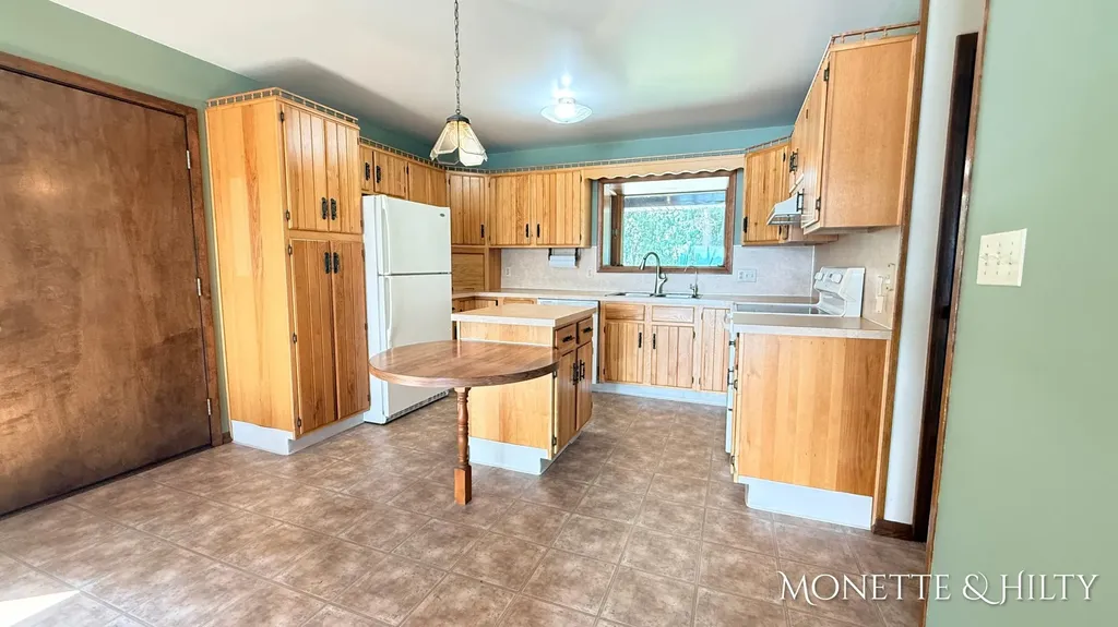 2883 Lakeshore Road Dalton Township MI 49457