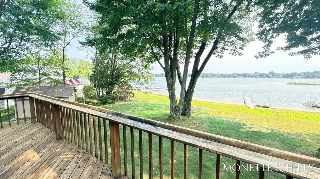 2883 Lakeshore Road Dalton Township MI 49457