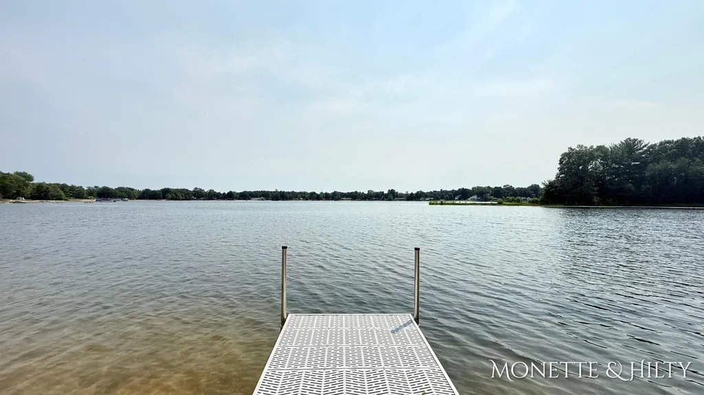 2883 Lakeshore Road Dalton Township MI 49457