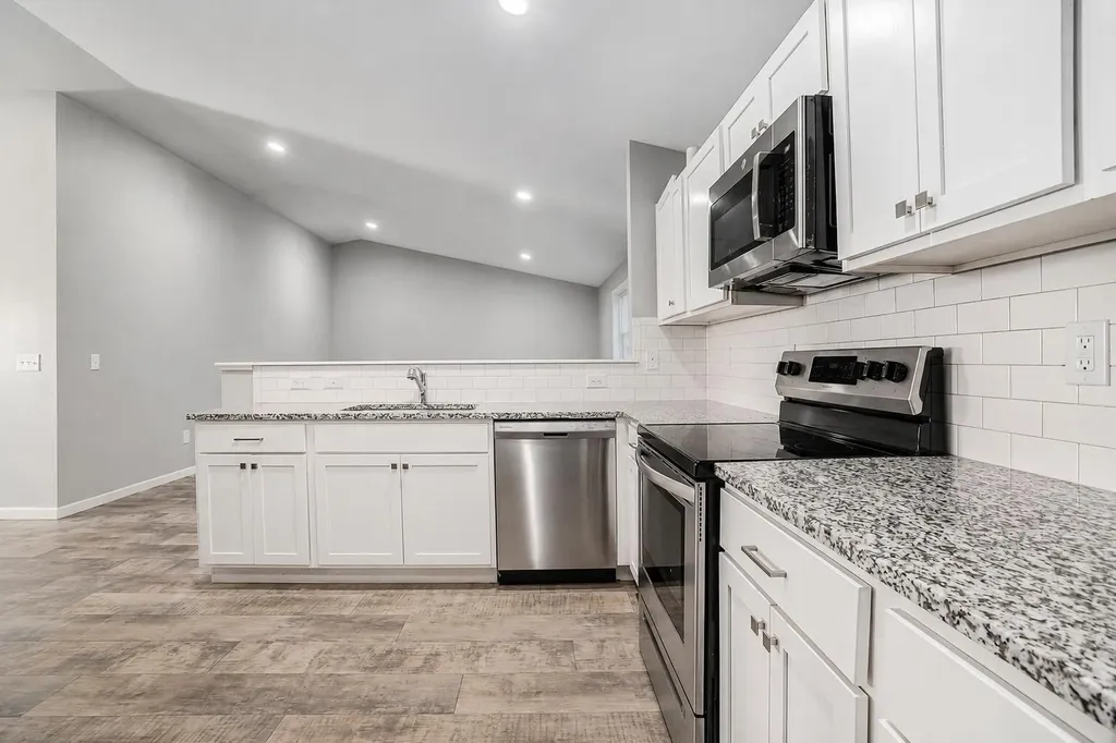 4061 Tributary Drive Holland Charter Township MI 49424
