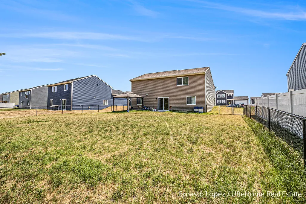 4061 Tributary Drive Holland Charter Township MI 49424
