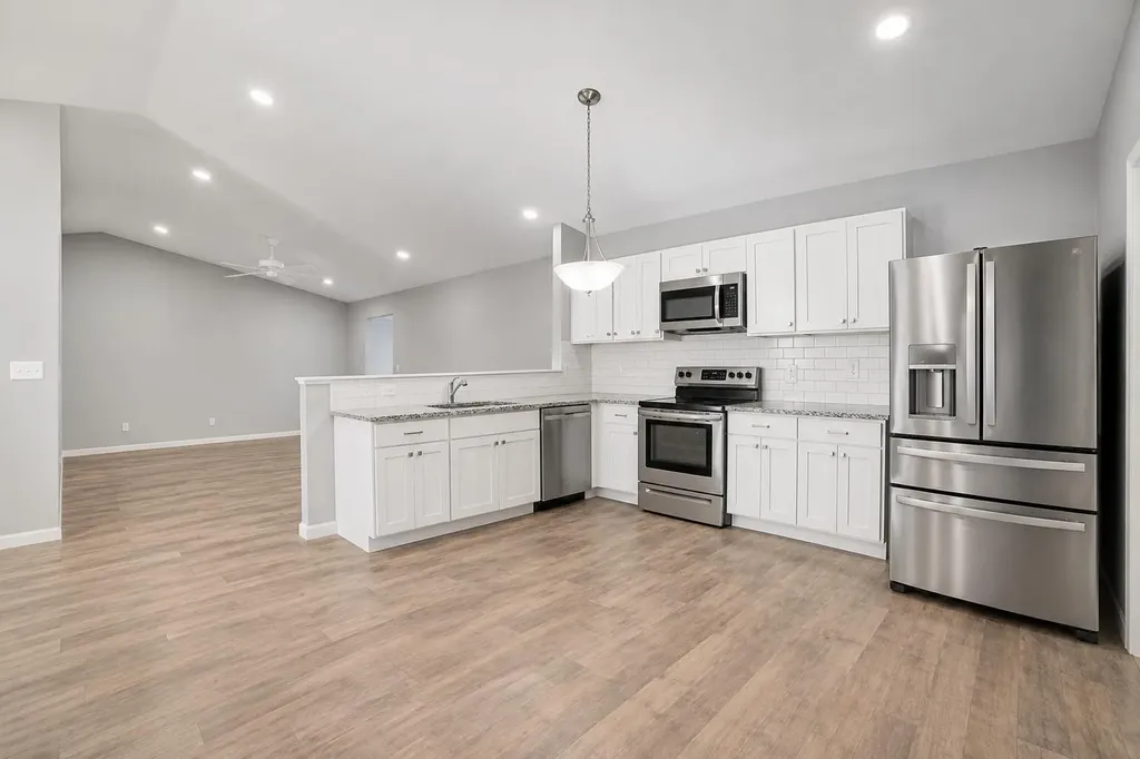 4061 Tributary Drive Holland Charter Township MI 49424