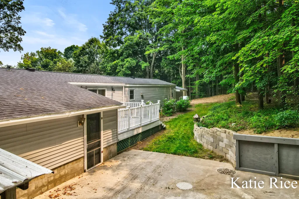 6411 W Cleveland Road Claybanks Township MI 49437