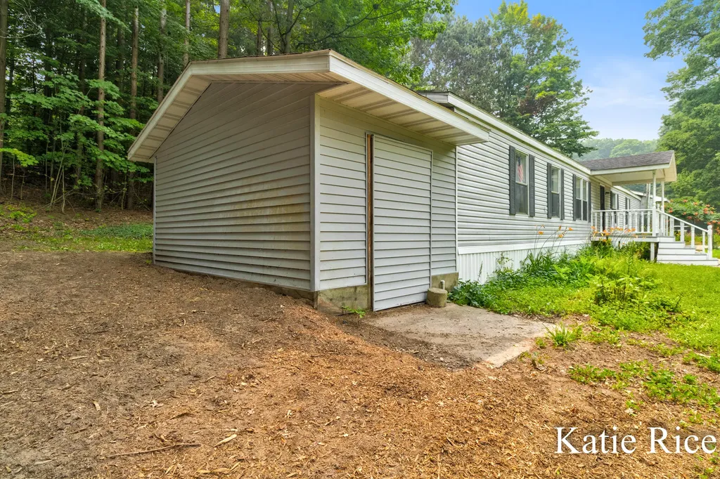 6411 W Cleveland Road Claybanks Township MI 49437