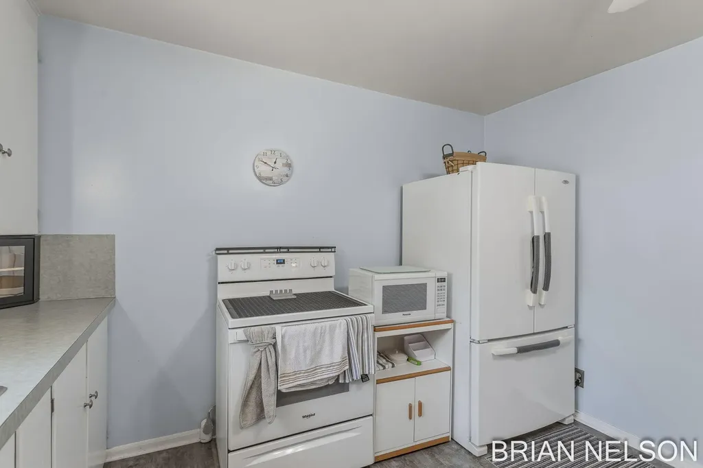 371 Lincoln Street Coopersville City MI 49404