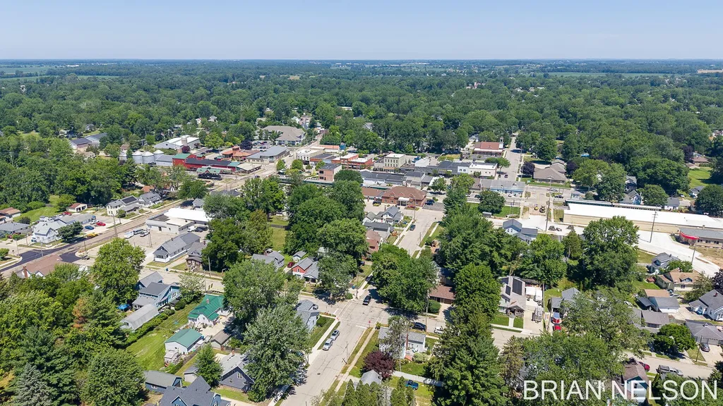 371 Lincoln Street Coopersville City MI 49404
