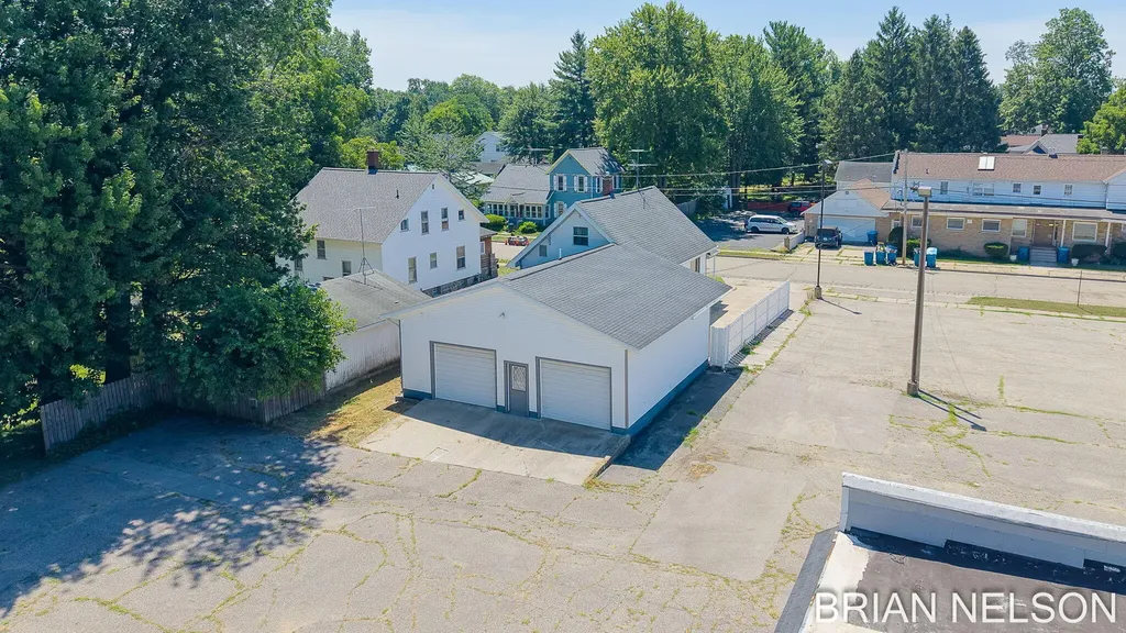371 Lincoln Street Coopersville City MI 49404