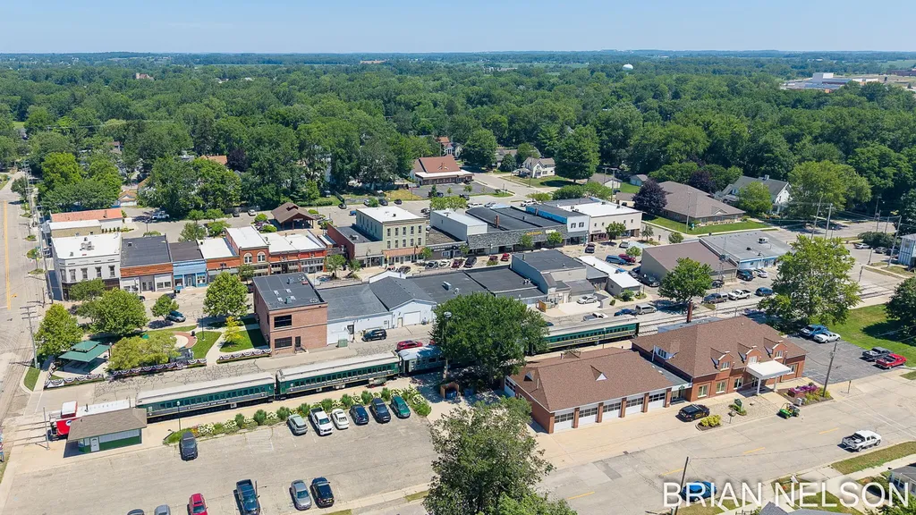 371 Lincoln Street Coopersville City MI 49404