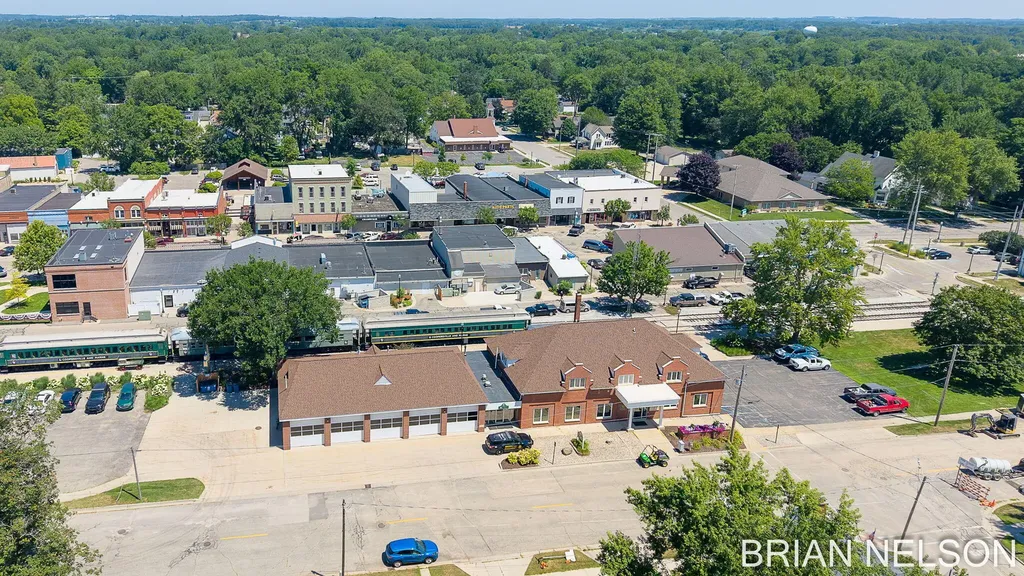 371 Lincoln Street Coopersville City MI 49404
