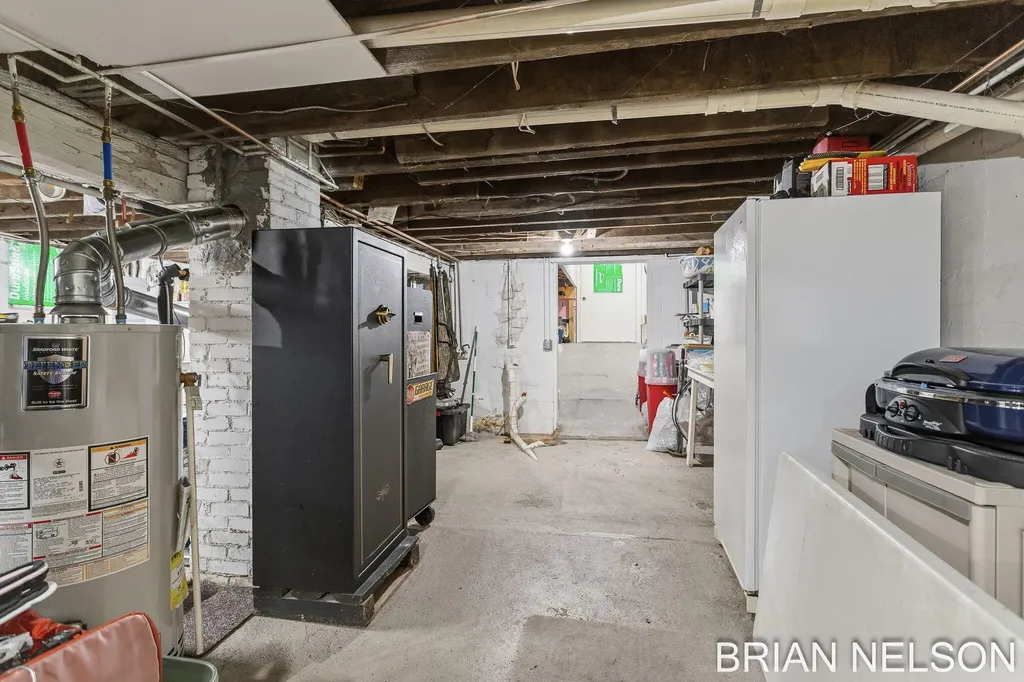 371 Lincoln Street Coopersville City MI 49404