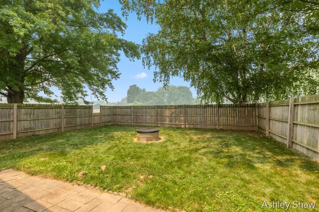 4789 Pleasant Road Overisel Township MI 49419
