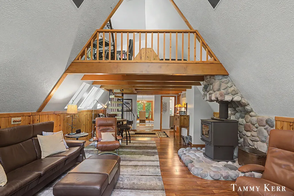 6051 Old Allegan Road Saugatuck Township MI 49453