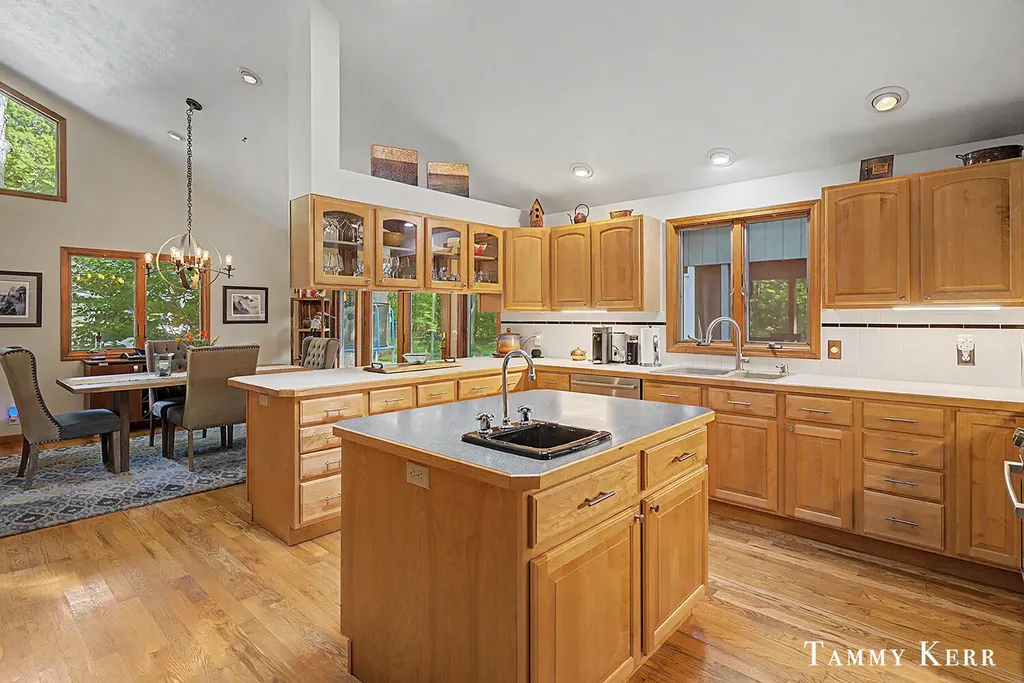 6051 Old Allegan Road Saugatuck Township MI 49453