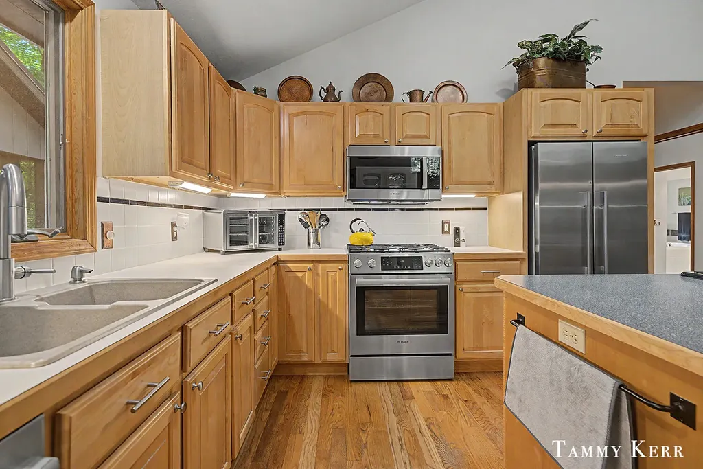 6051 Old Allegan Road Saugatuck Township MI 49453