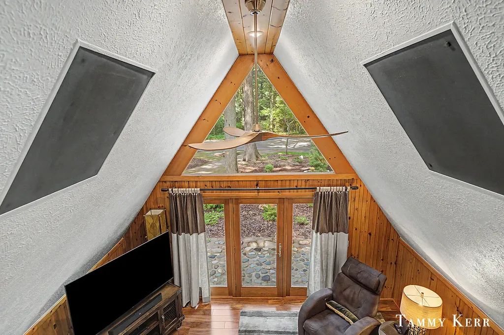 6051 Old Allegan Road Saugatuck Township MI 49453