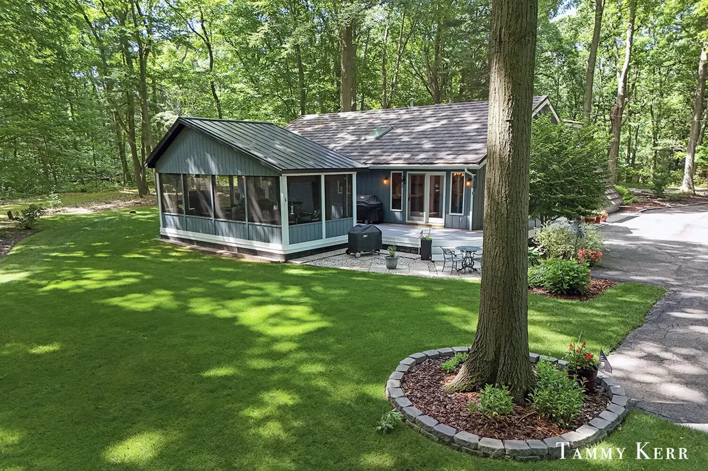 6051 Old Allegan Road Saugatuck Township MI 49453