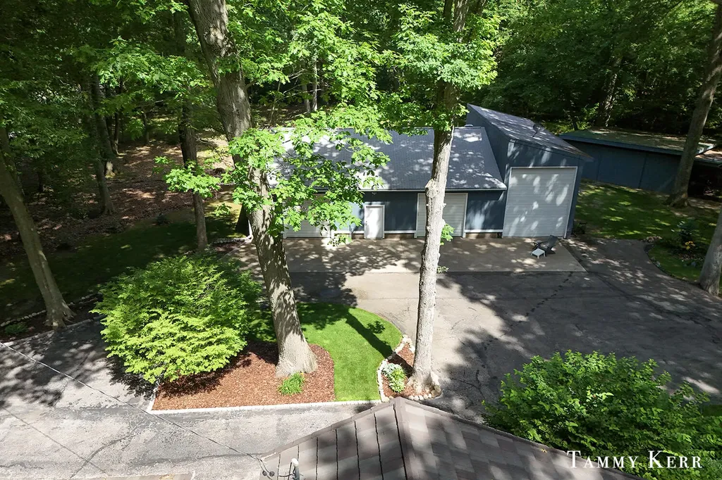 6051 Old Allegan Road Saugatuck Township MI 49453