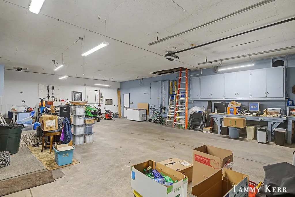 6051 Old Allegan Road Saugatuck Township MI 49453