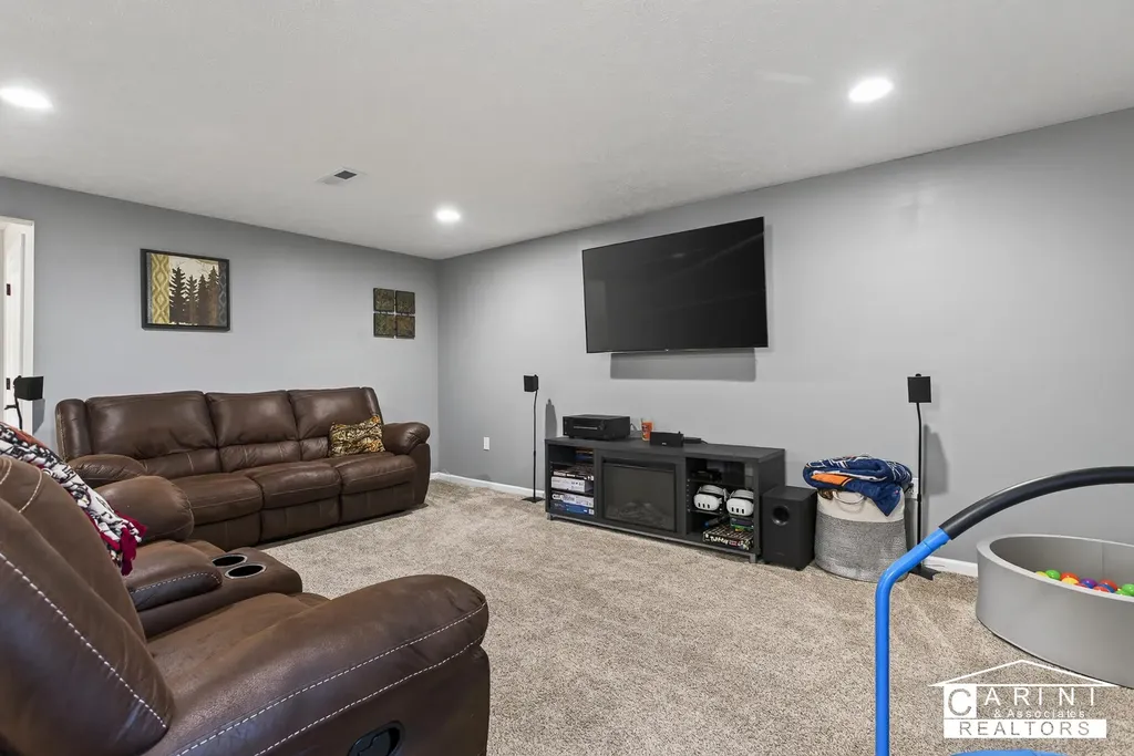 9291 Big Leaf Drive Port Sheldon Township MI 49460