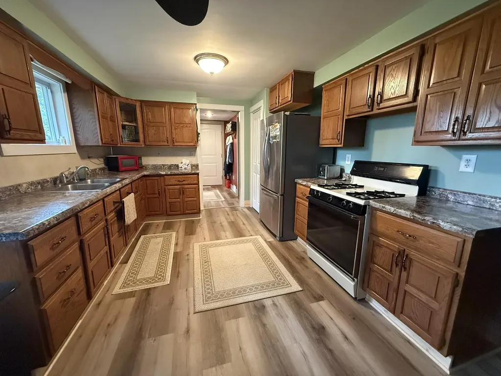 3616 S Sheridan Drive Fruitport Charter Township MI 49444