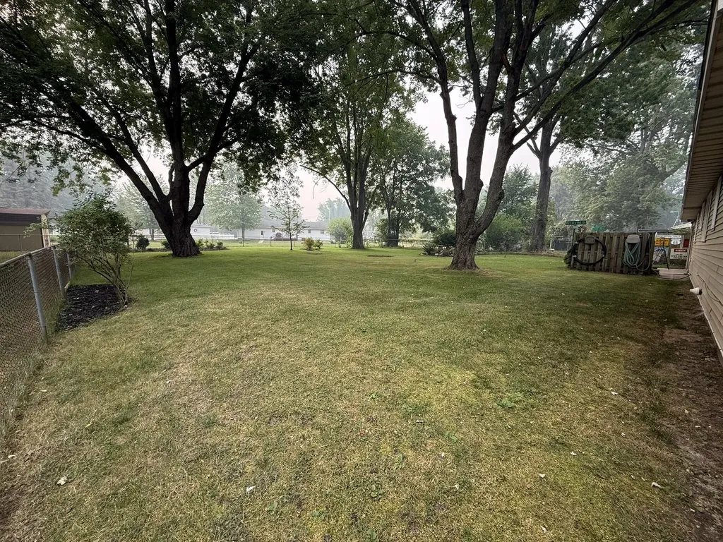 3616 S Sheridan Drive Fruitport Charter Township MI 49444