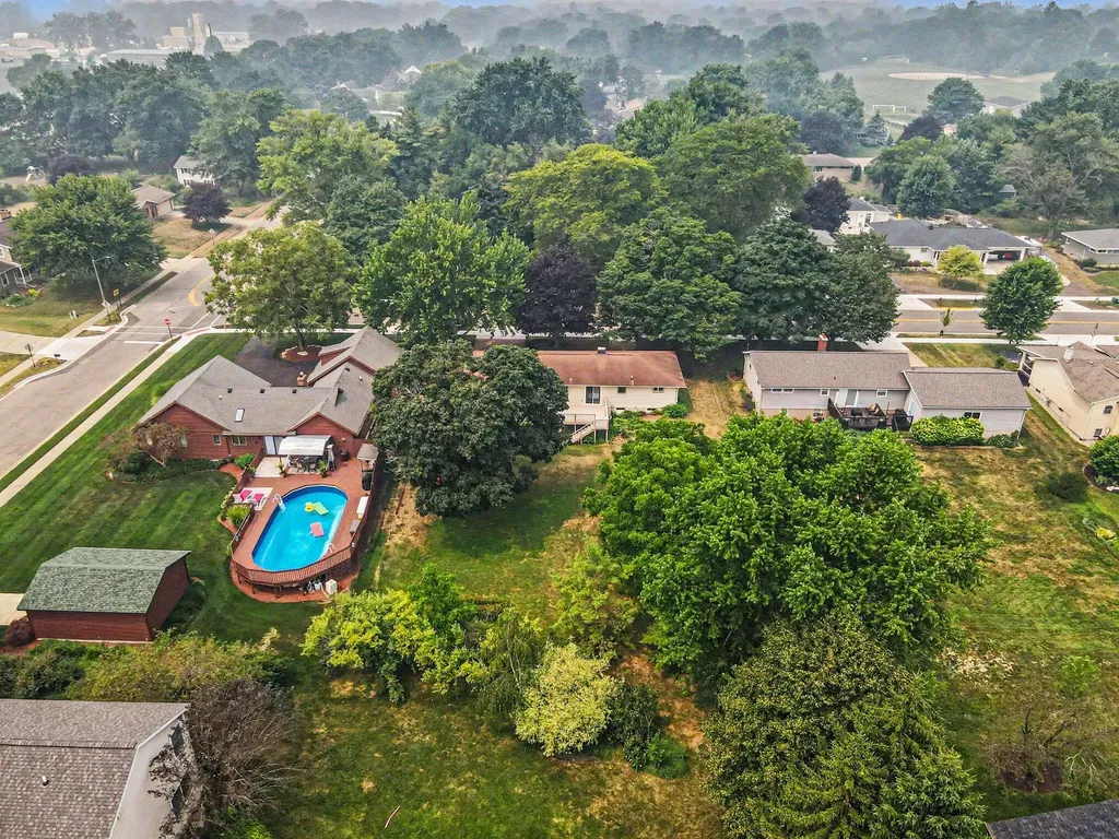 275 Taft Street Zeeland City MI 49464