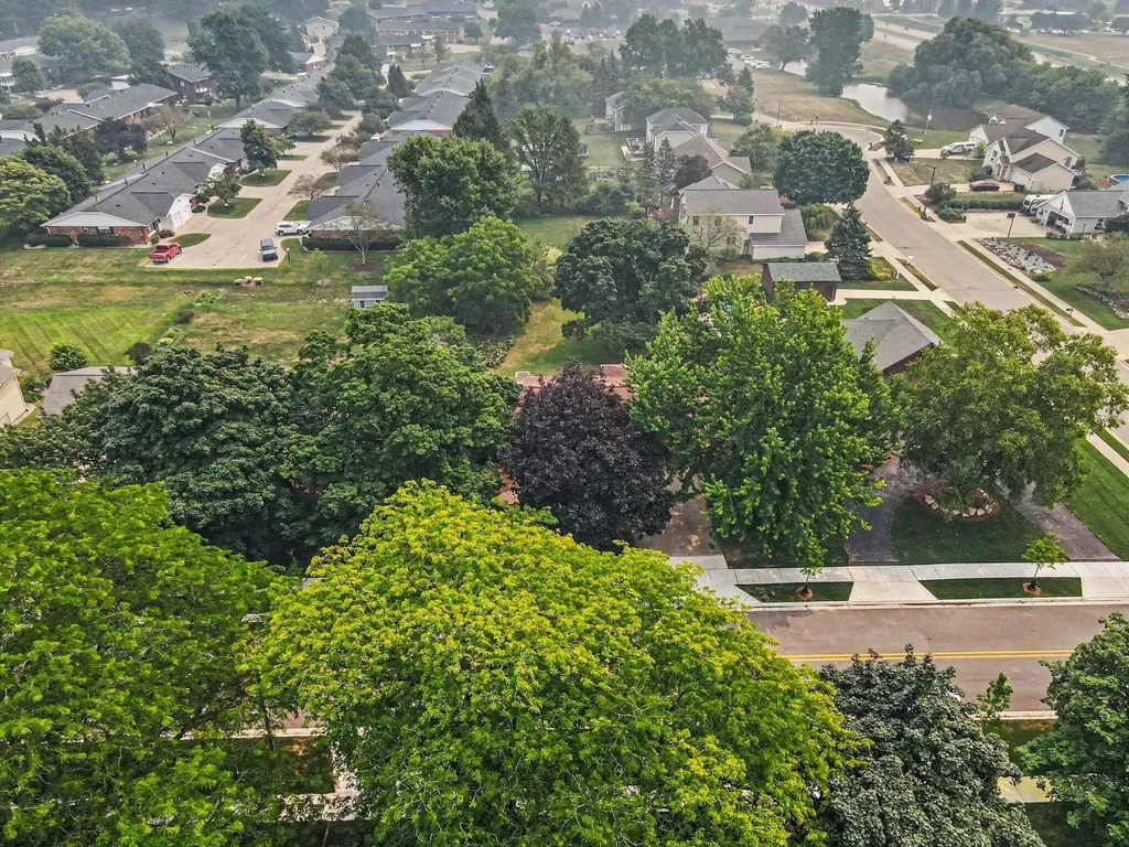 275 Taft Street Zeeland City MI 49464