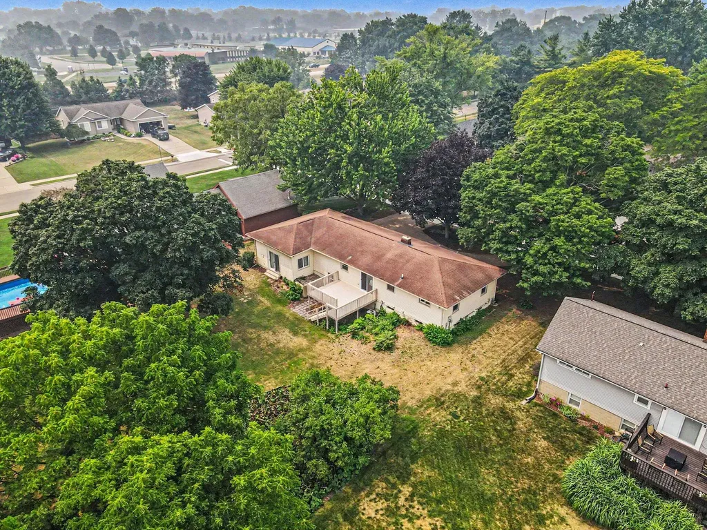 275 Taft Street Zeeland City MI 49464