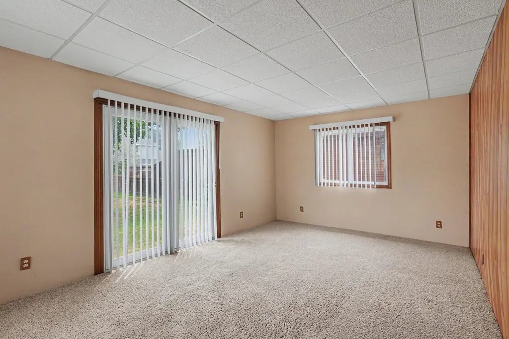 275 Taft Street Zeeland City MI 49464