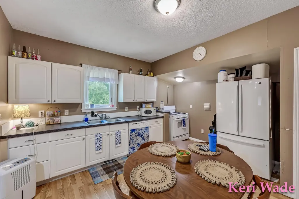 3224 E Tyler Road Dalton Township MI 49445