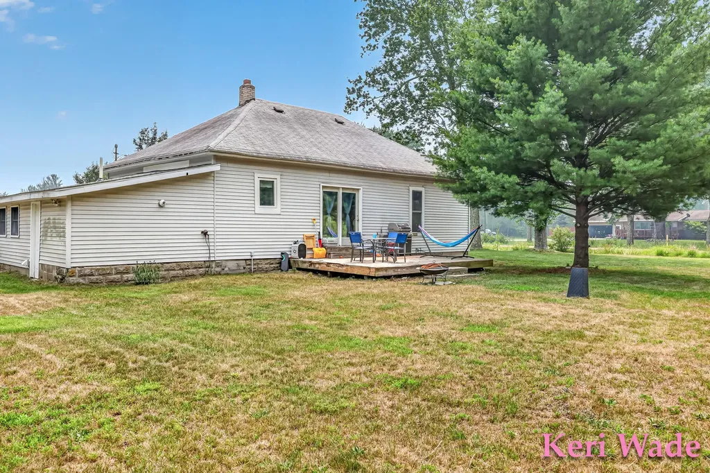 3224 E Tyler Road Dalton Township MI 49445