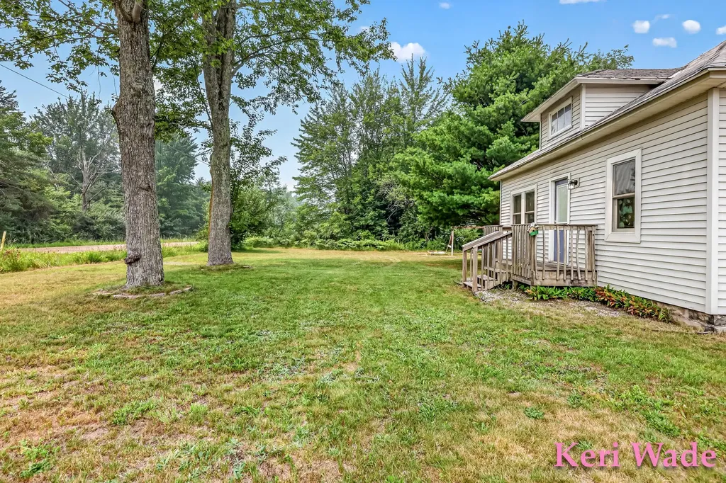 3224 E Tyler Road Dalton Township MI 49445