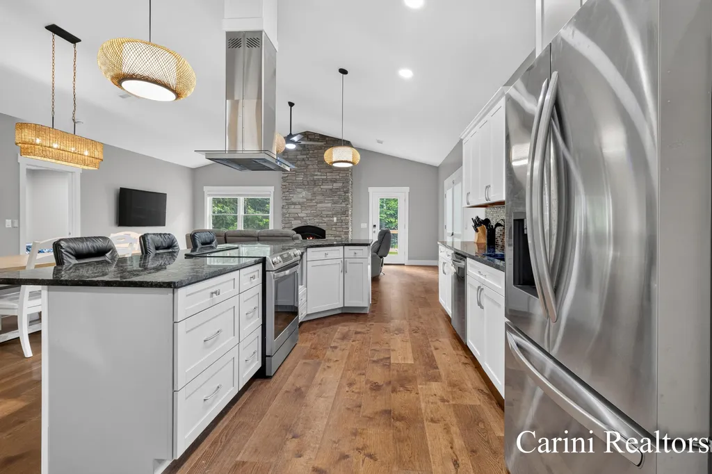 10 Morton Trail White River Township MI 49437
