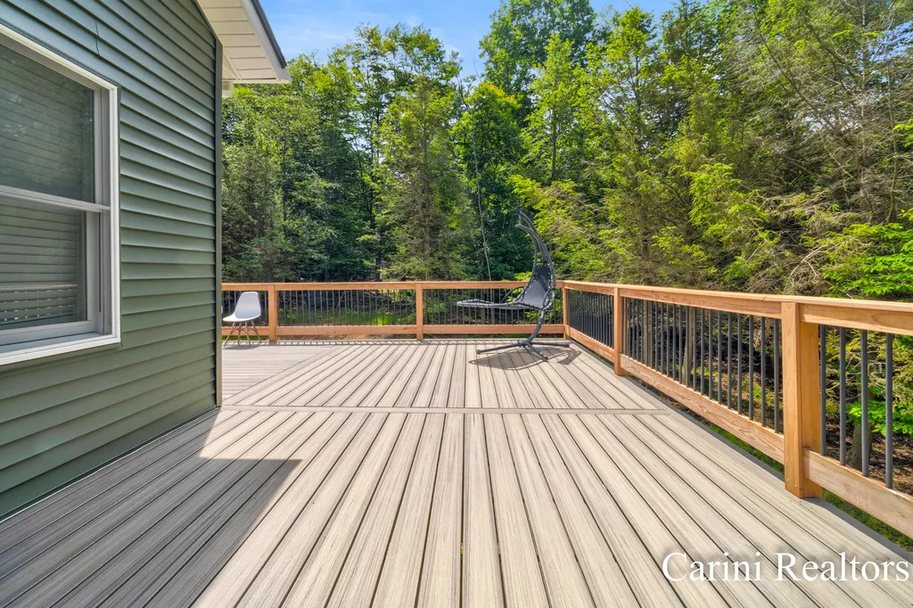 10 Morton Trail White River Township MI 49437