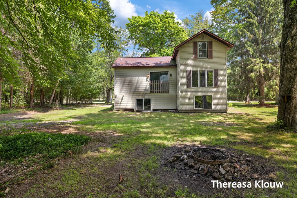 6309 Henry Street Norton Shores City MI 49441
