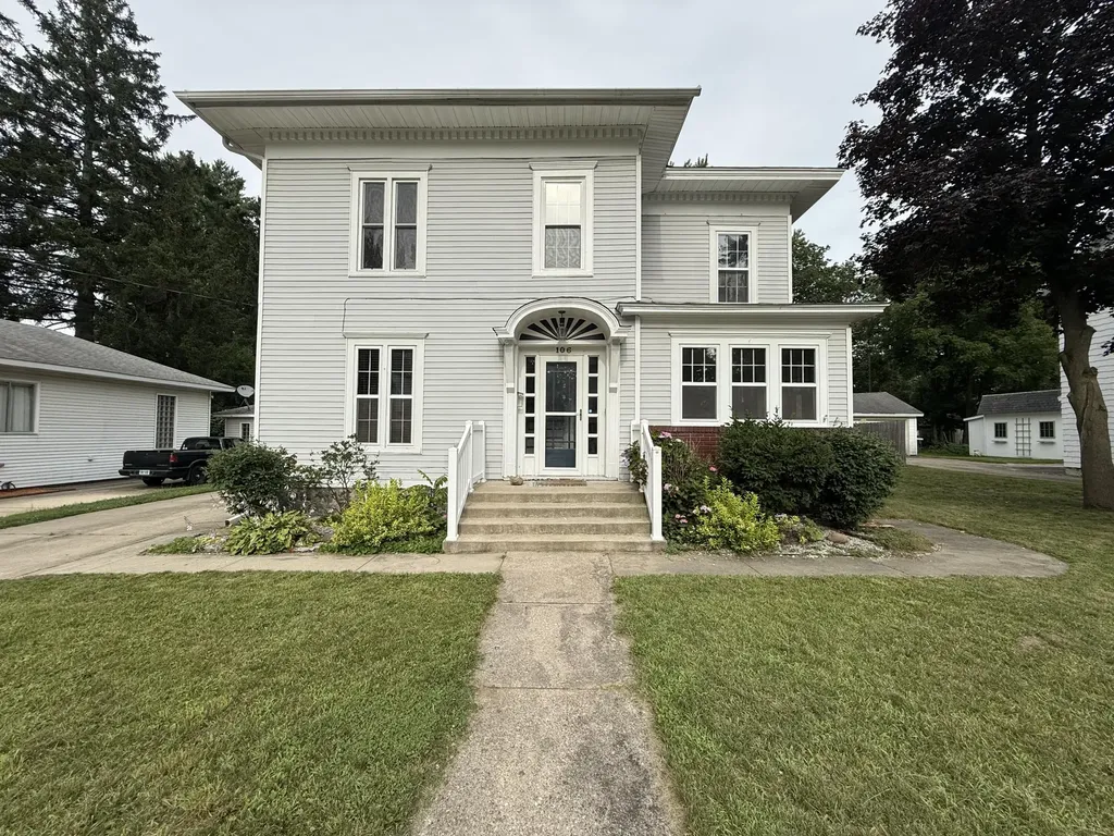 106 Hamilton Street Dowagiac City MI 49047