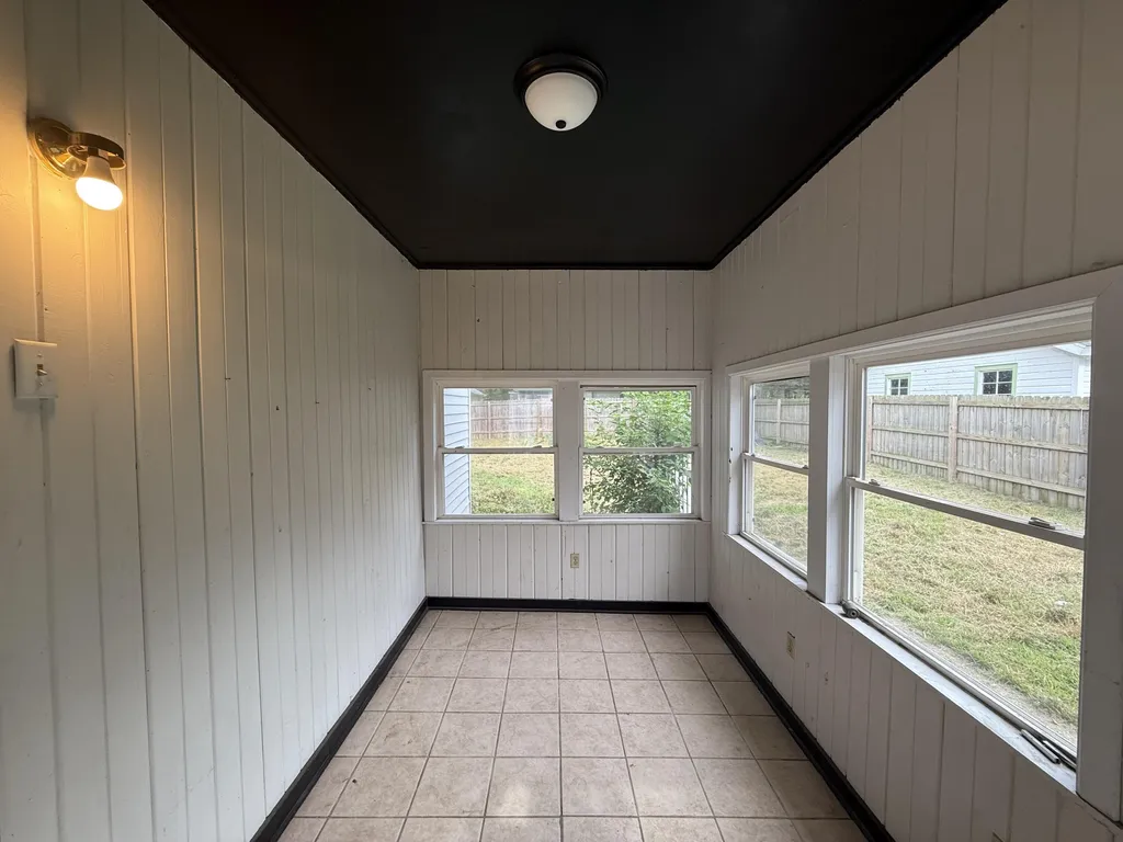 106 Hamilton Street Dowagiac City MI 49047