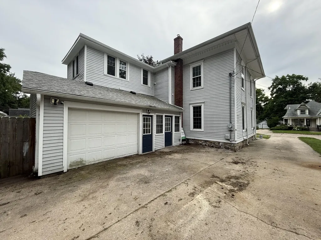 106 Hamilton Street Dowagiac City MI 49047