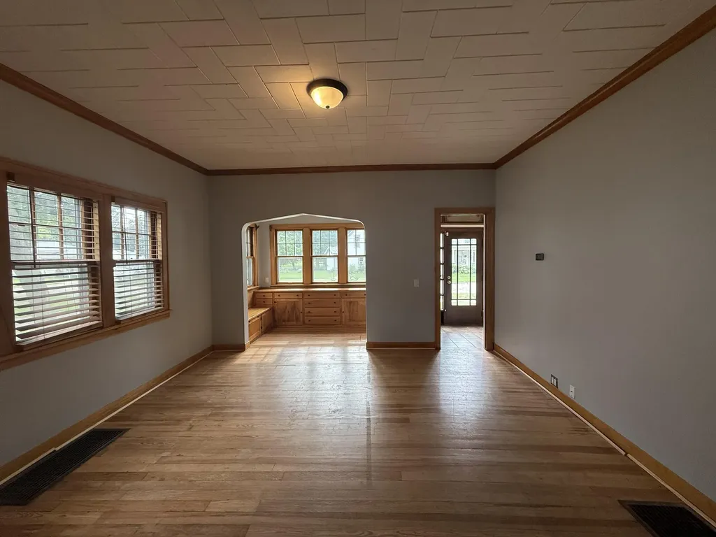 106 Hamilton Street Dowagiac City MI 49047