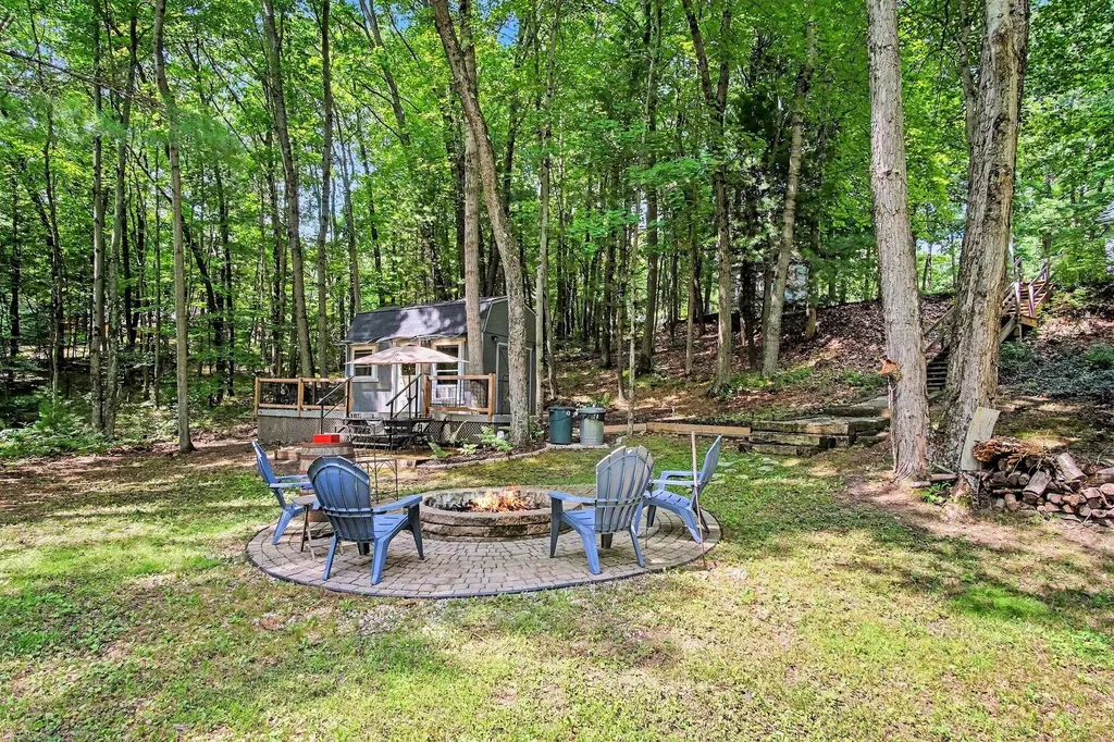 11793 W Baker Road Eureka Township MI 48838
