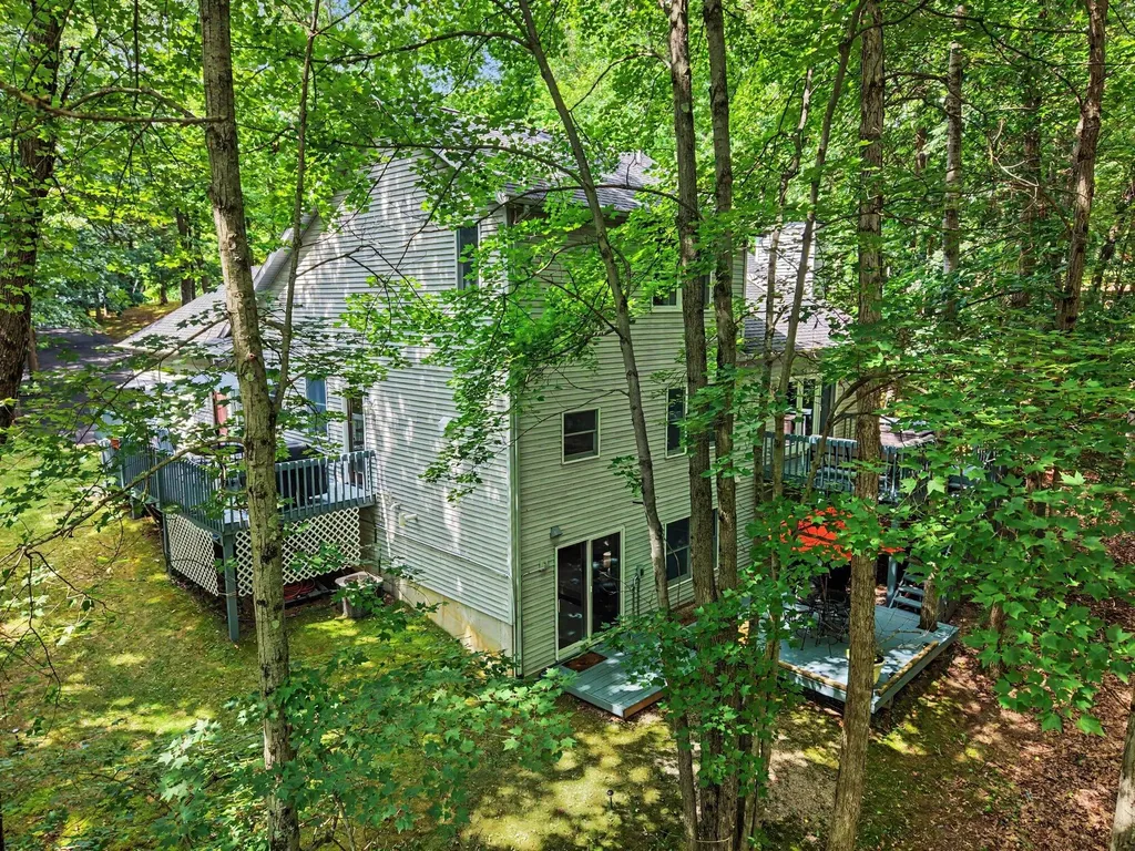 11793 W Baker Road Eureka Township MI 48838