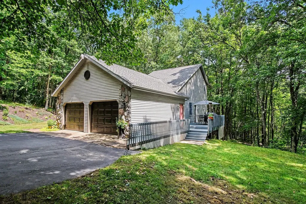11793 W Baker Road Eureka Township MI 48838