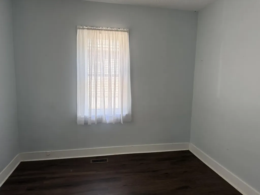 2714 Roberts Street Norton Shores City MI 49444