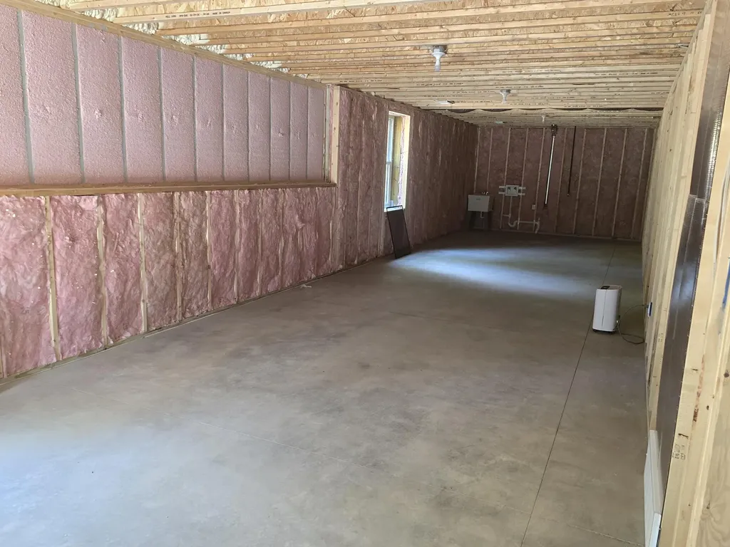 2850 Fenner Road Laketon Township MI 49445